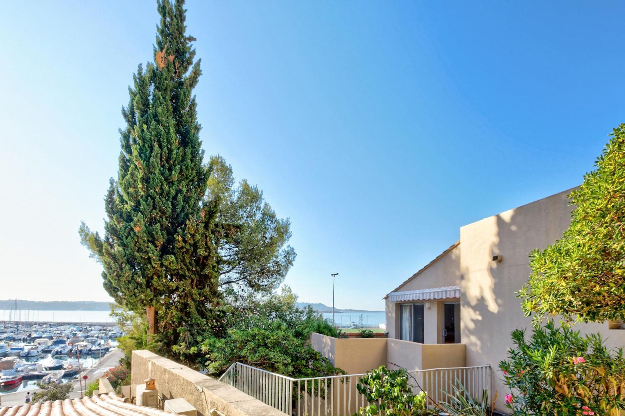 Residence Pierre & Vacances Bandol Port Exterior foto