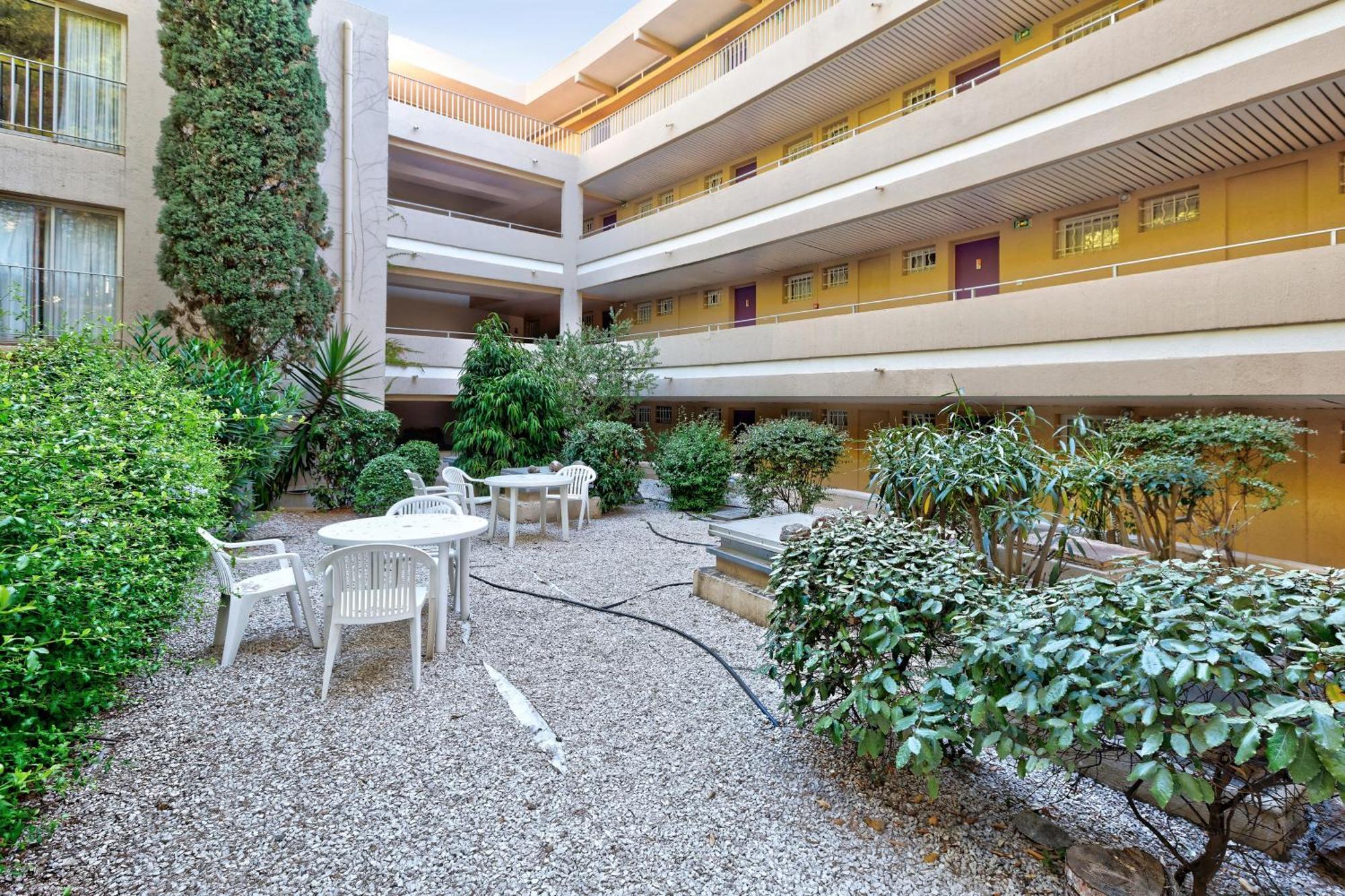 Residence Pierre & Vacances Bandol Port Exterior foto